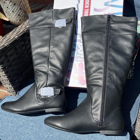 New Tender Tootsies Now! Jewel Wide Calf Tall Boots 10 W/L Black Vegan Synthetic - Picture 3 of 10